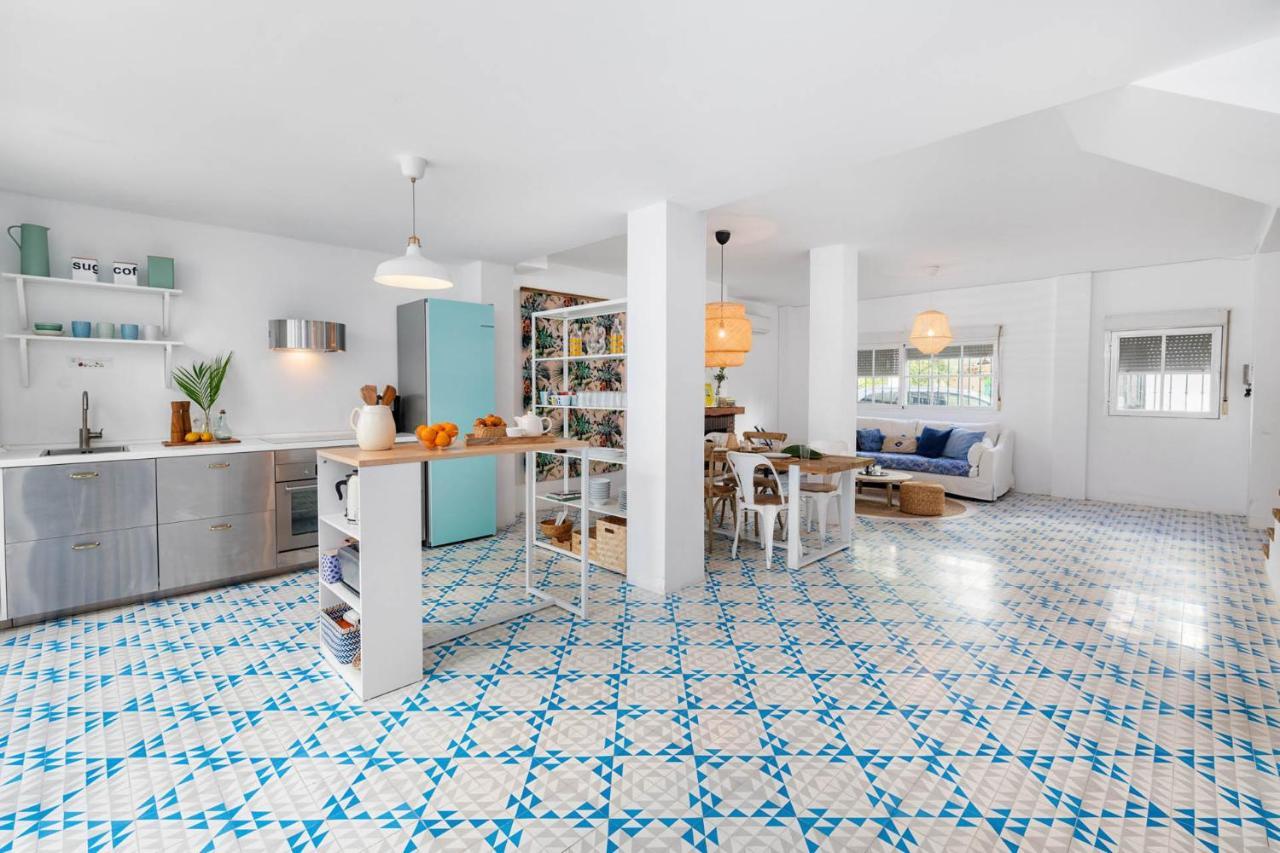 Chuita Beach House In Malaga By Solaga Holiday Homes Экстерьер фото