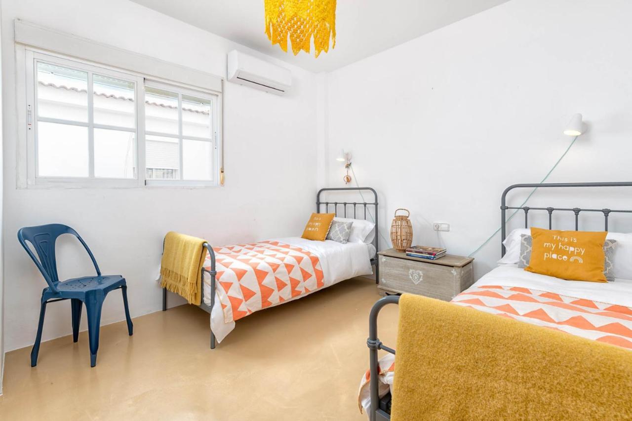 Chuita Beach House In Malaga By Solaga Holiday Homes Экстерьер фото