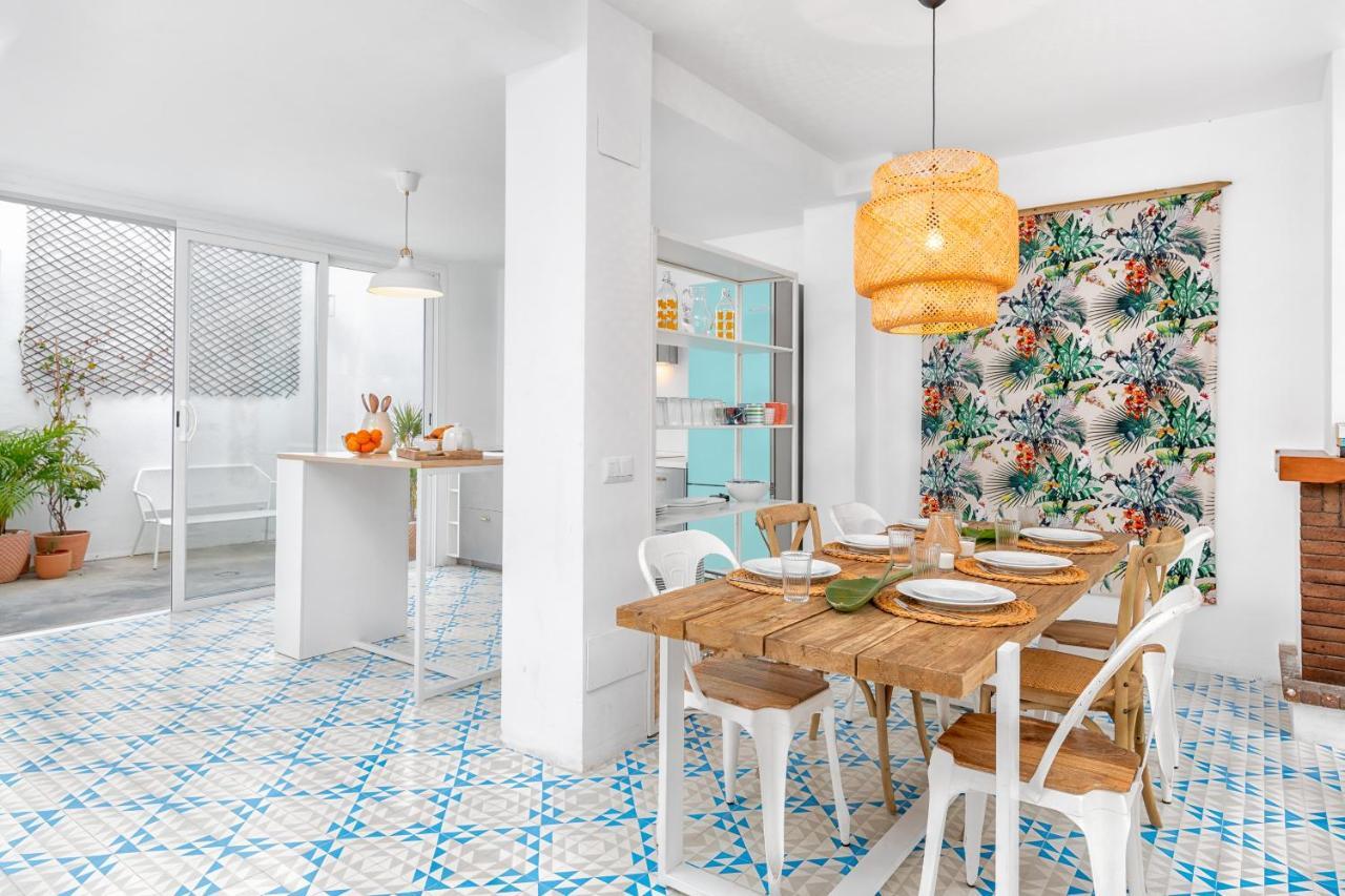 Chuita Beach House In Malaga By Solaga Holiday Homes Экстерьер фото
